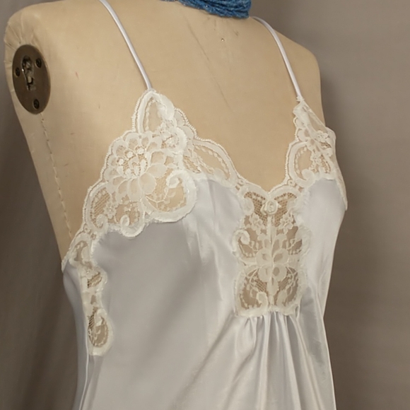 Vintage Lucie Ann USA made Satiny Gown Sexy Satin Negligee Pale Ice Blue w Lace - Picture 2 of 9